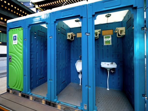 Portable bathroom rental in Manton, MI